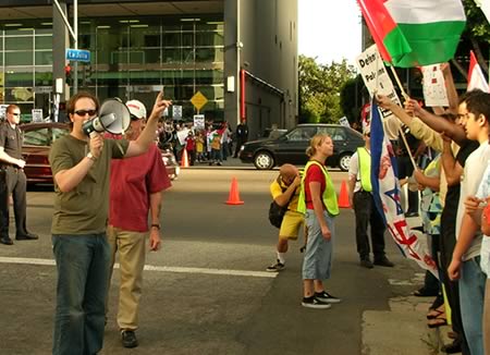 bullhorn-1430.jpg