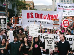 antiwar protest. photo Travis Wilkerson