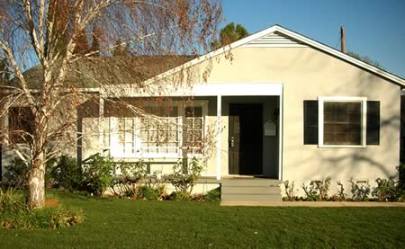 For sale. 6944 Encino Ave, Van Nuys CA