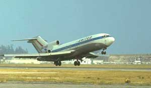 united airlines plane