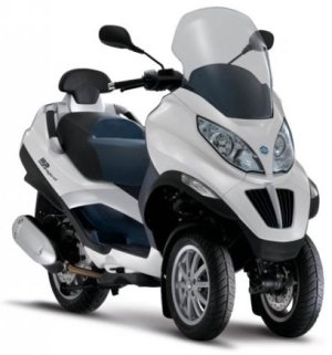 piaggio mp3 hybrid