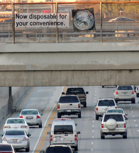 Freeway Blogger sign